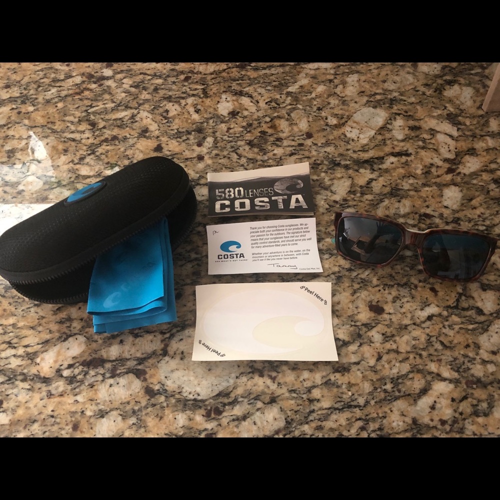 Costa Del Mar Playa polarized sunglasses